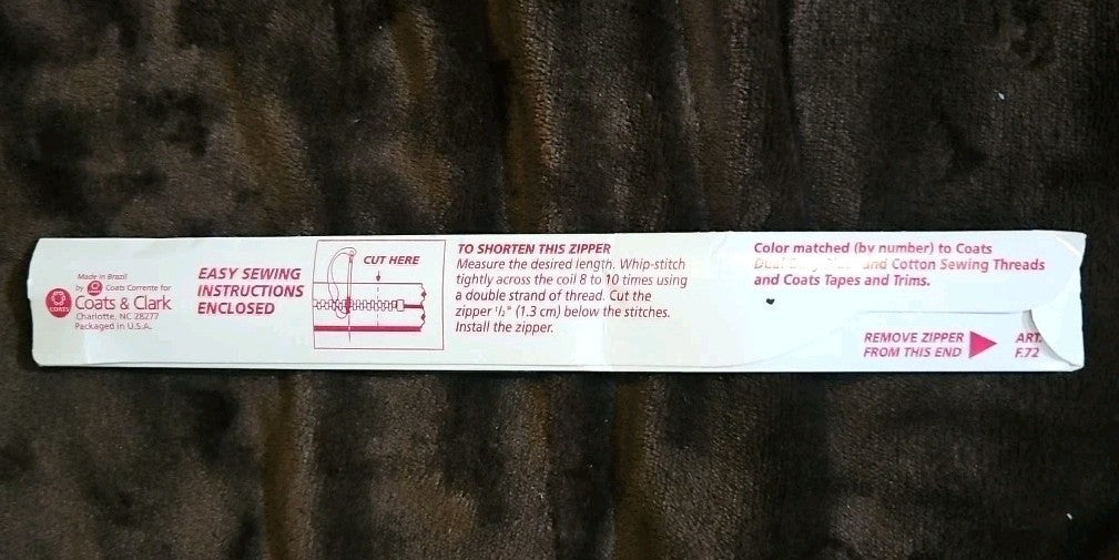 Coats Thread & Zippers F7222-359 All-Purpose Plastic Zipper, 22", Kiwi