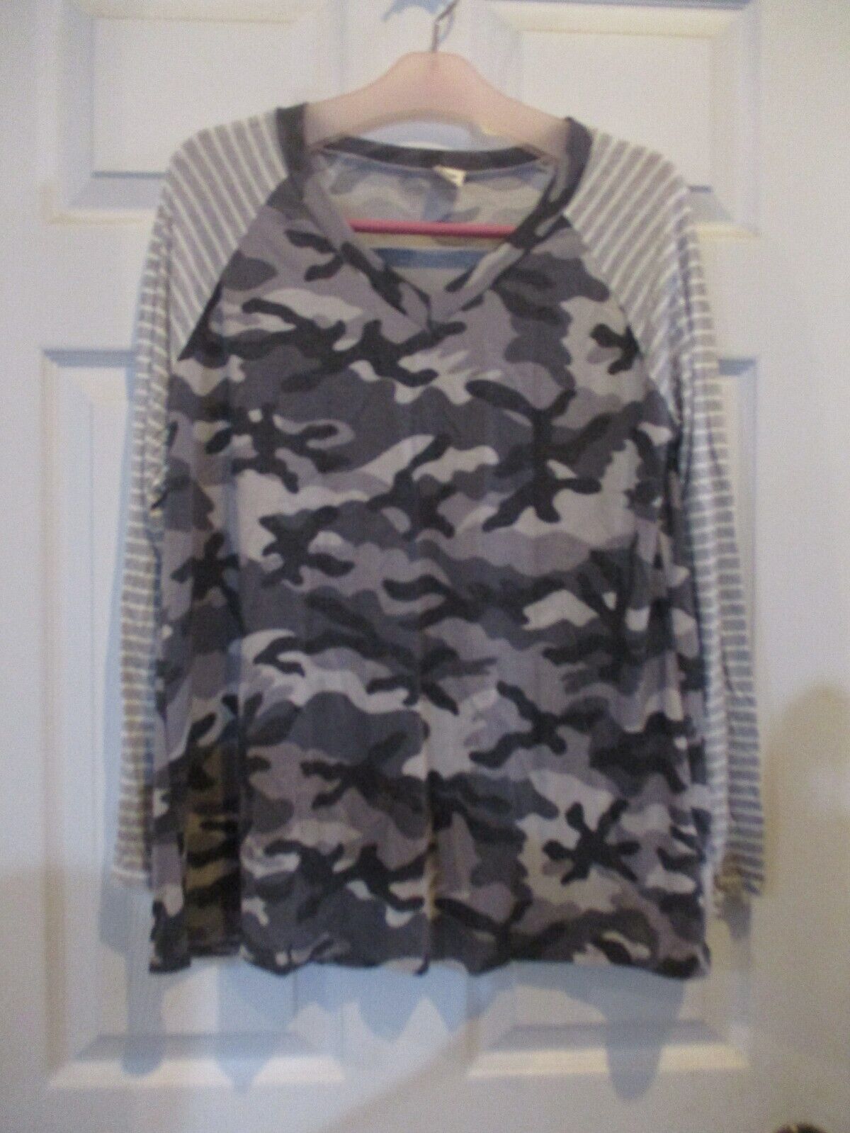 Sew in Love Gray Camo and Stripes Top Small NEW