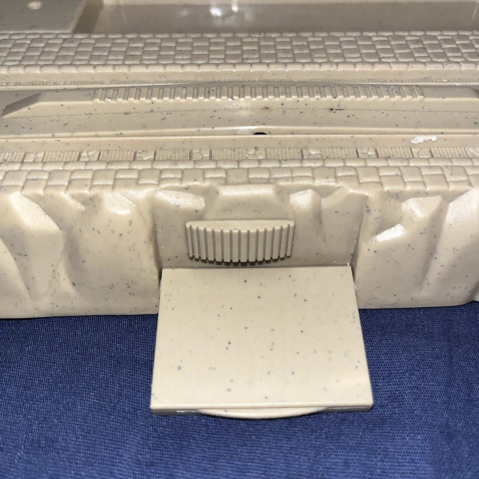 Thomas Train & Friends Trackmaster Station Base 2007