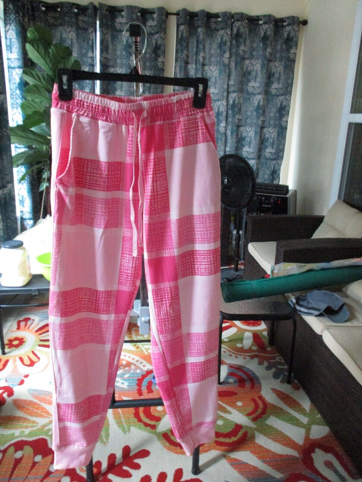 LuLaroe NWOT Jax Small Pink Plaid Joggers Sweatpants