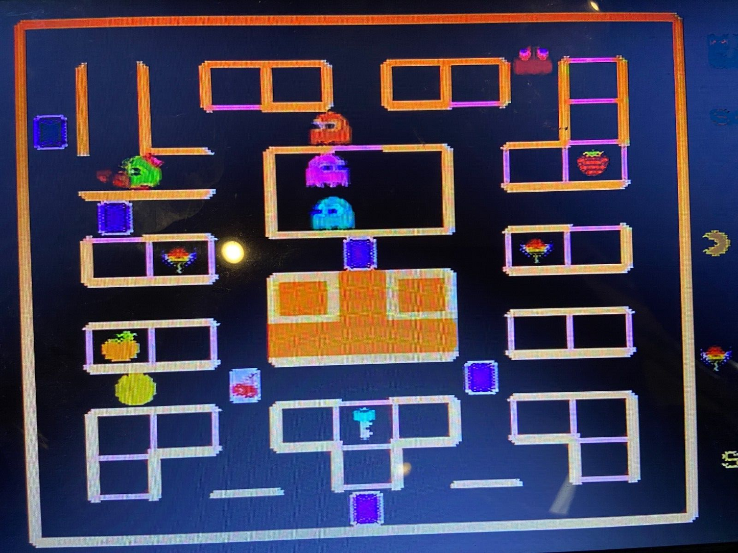 2007 Jakks Pacific Namco Pac-Man 8 Games in 1 Plug and Play TV Games Built In