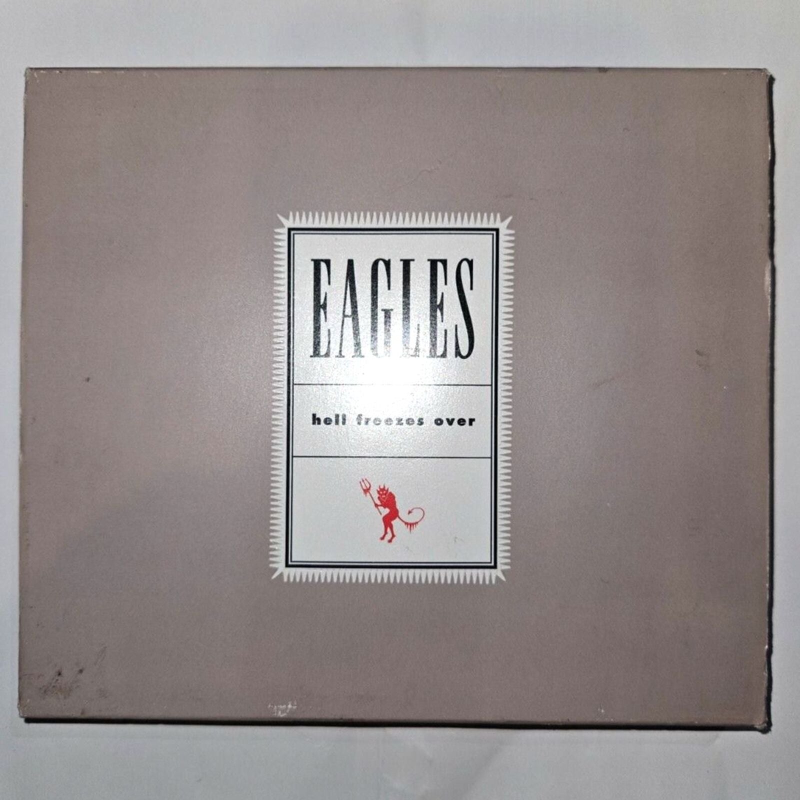 Eagles - Hell Freezes Over (CD) Tested. No scratches. Minor shelf wear.