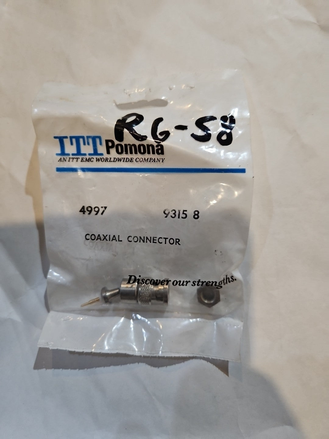 ITT Pomona 4997 93158 Coaxial BNC Twist Lock Connector RG-58