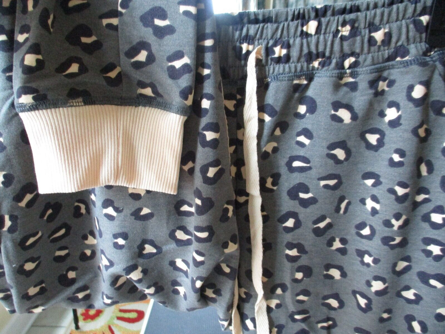 LuLaRoe Jax Small Gray Black and Beige Leopard Joggers Sweatpants