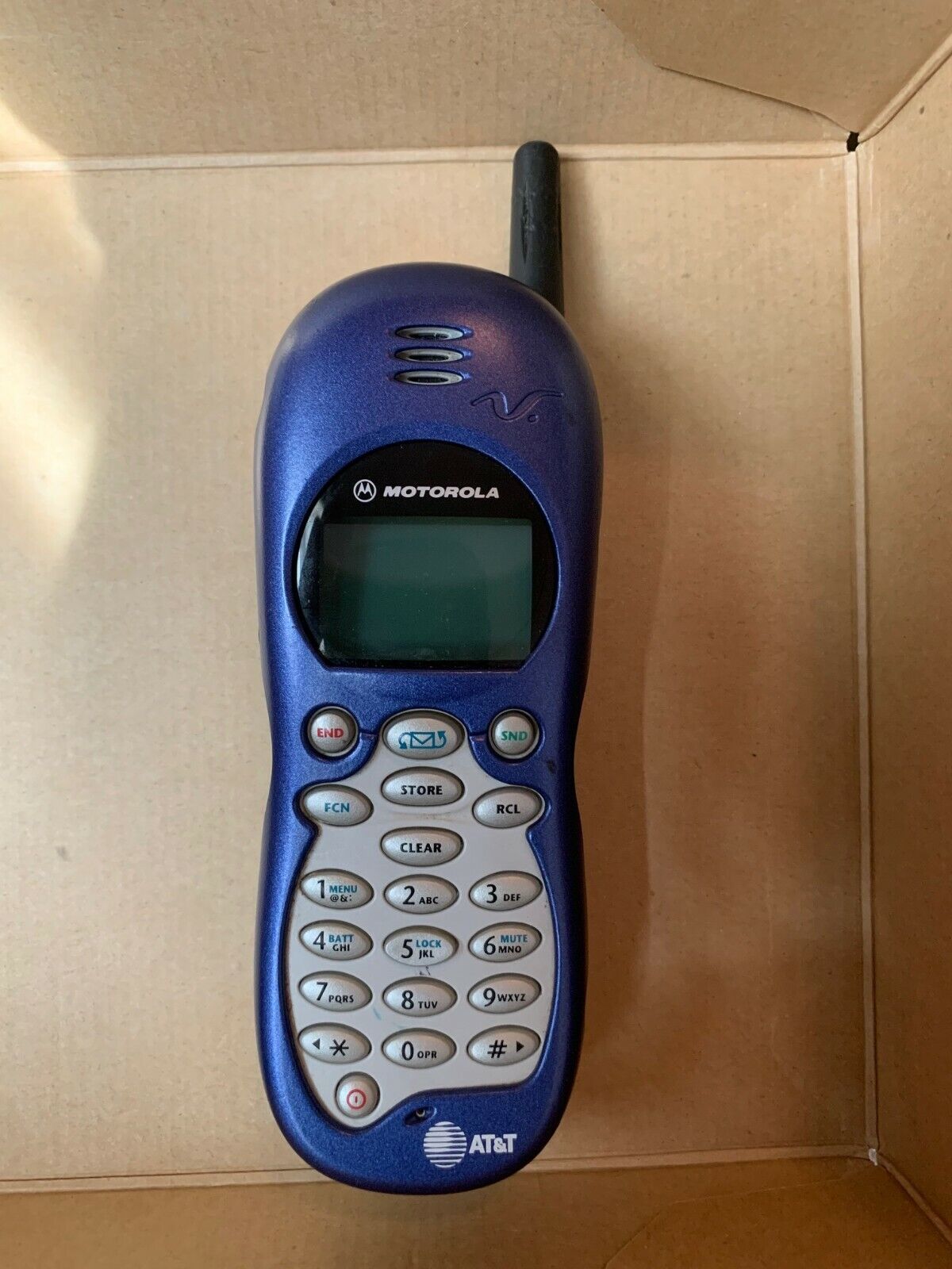 Choose Flip / Slider / Smart / Bar / Tablet / CDMA or GSM Phone.  For Parts Only