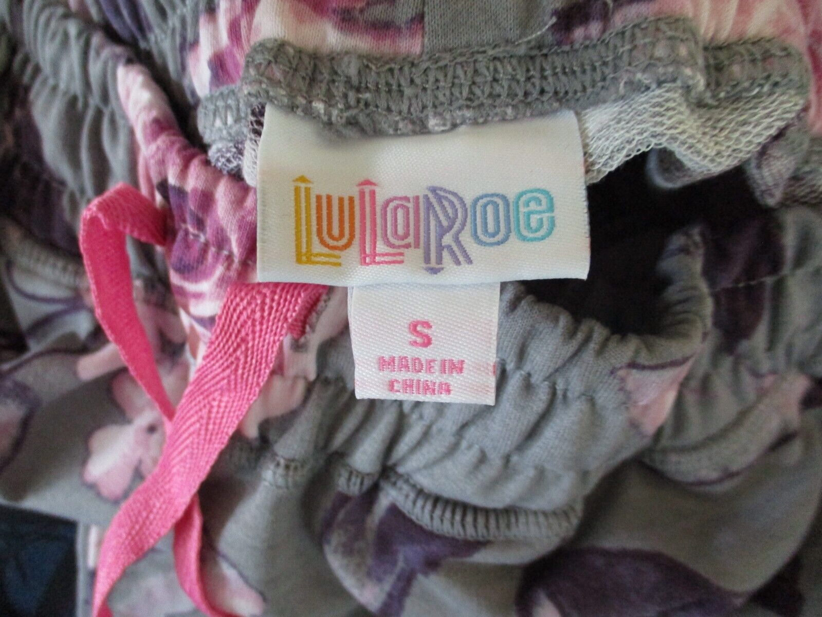 LuLaRoe Jax Small NWOT Gray Pink Floral & Pink Stipe on legs Joggers Sweatpants