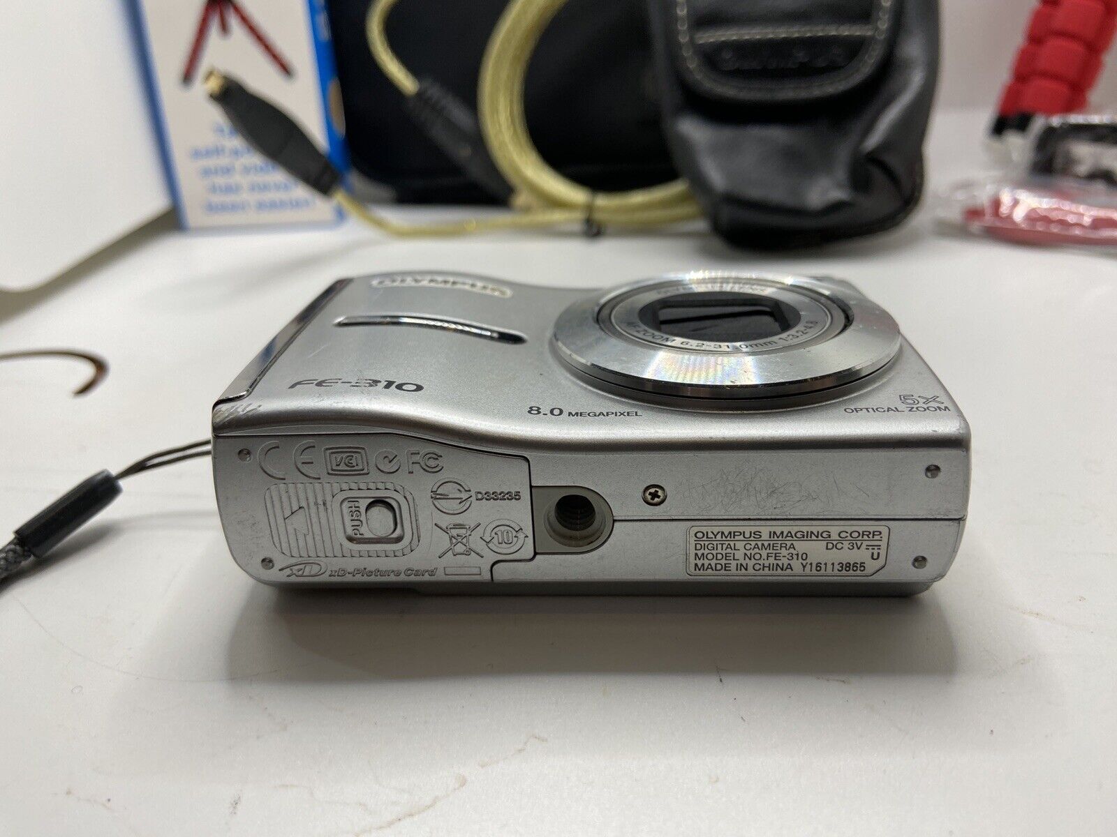 Olympus FE-310 8.0MP w/Cases, Tripod, USB Cable, Phone Shutter Remote BUNDLE
