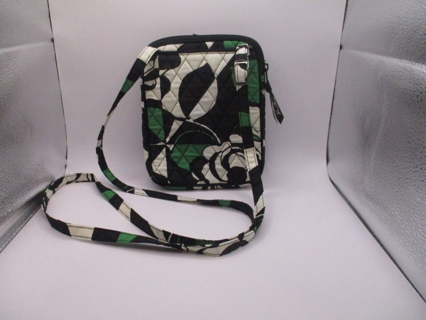 Vera Bradley Crossbody Hipster Purse Imperial Rose Black Green Ivory