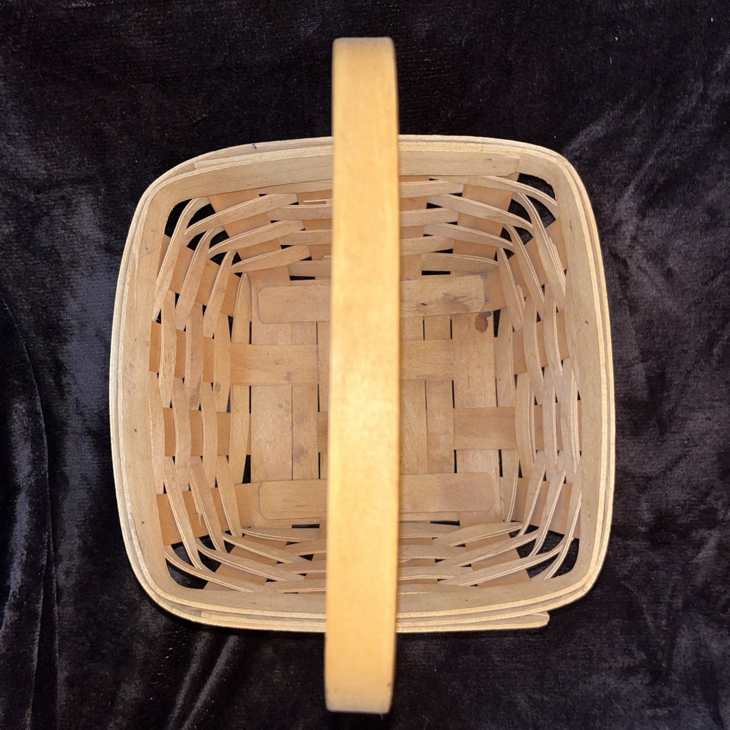 Longaberger Basket 9” x 5” with Handle