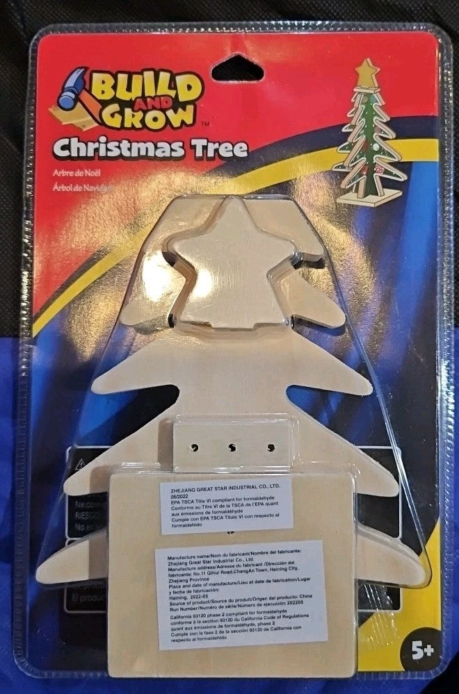 Build and Grow Kid's Beginner wood Christmas Tree Project Kit, ages 5+ new