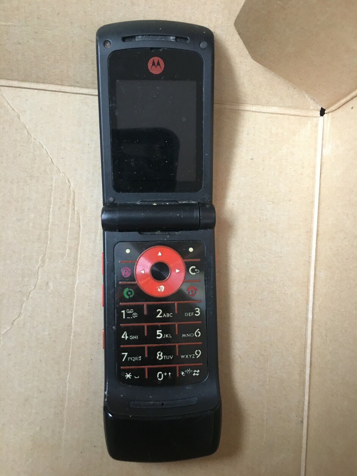 Choose Flip / Slider / Smart / Bar / Tablet / CDMA or GSM Phone.  For Parts Only