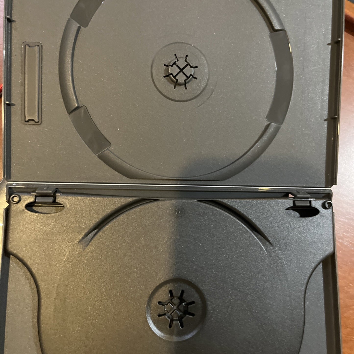 Qty = 4 Used Double DVD Cases. Undamaged - CHOOSE YOUR QUANTITY