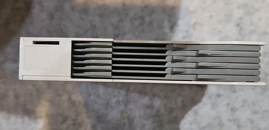 Pioneer 6 Disc CD Changer Cartridge Magazine [Audio Equipment]