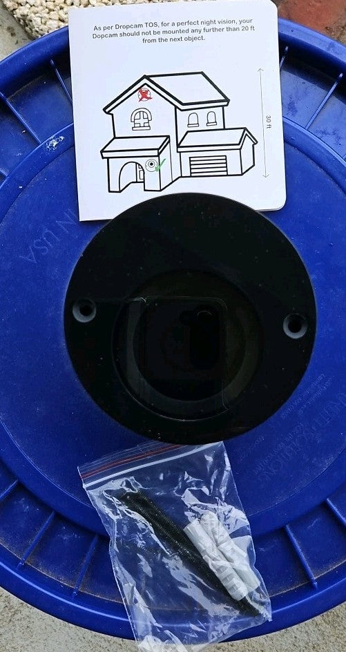 Dropcam Pro Outdoor Case W Mounting Hardware And Guide