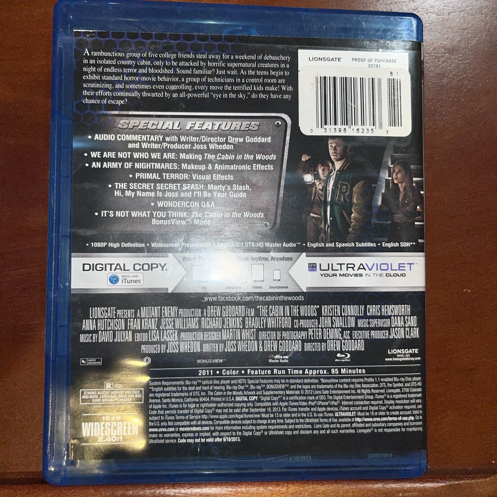 The Cabin in the Woods - Blu-Ray & DVD - (2-Disc) - pre-owned, very good