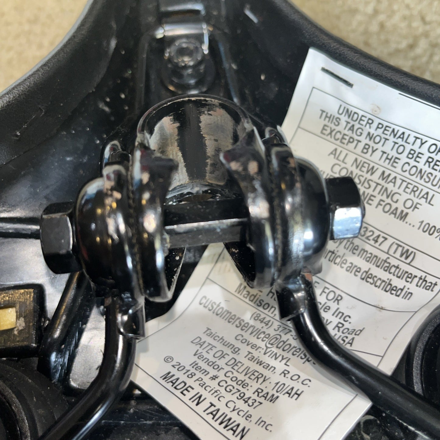 Cruiser Saddle Bike Seat Comfort Foam Black - Max Padding by Charge Spoon