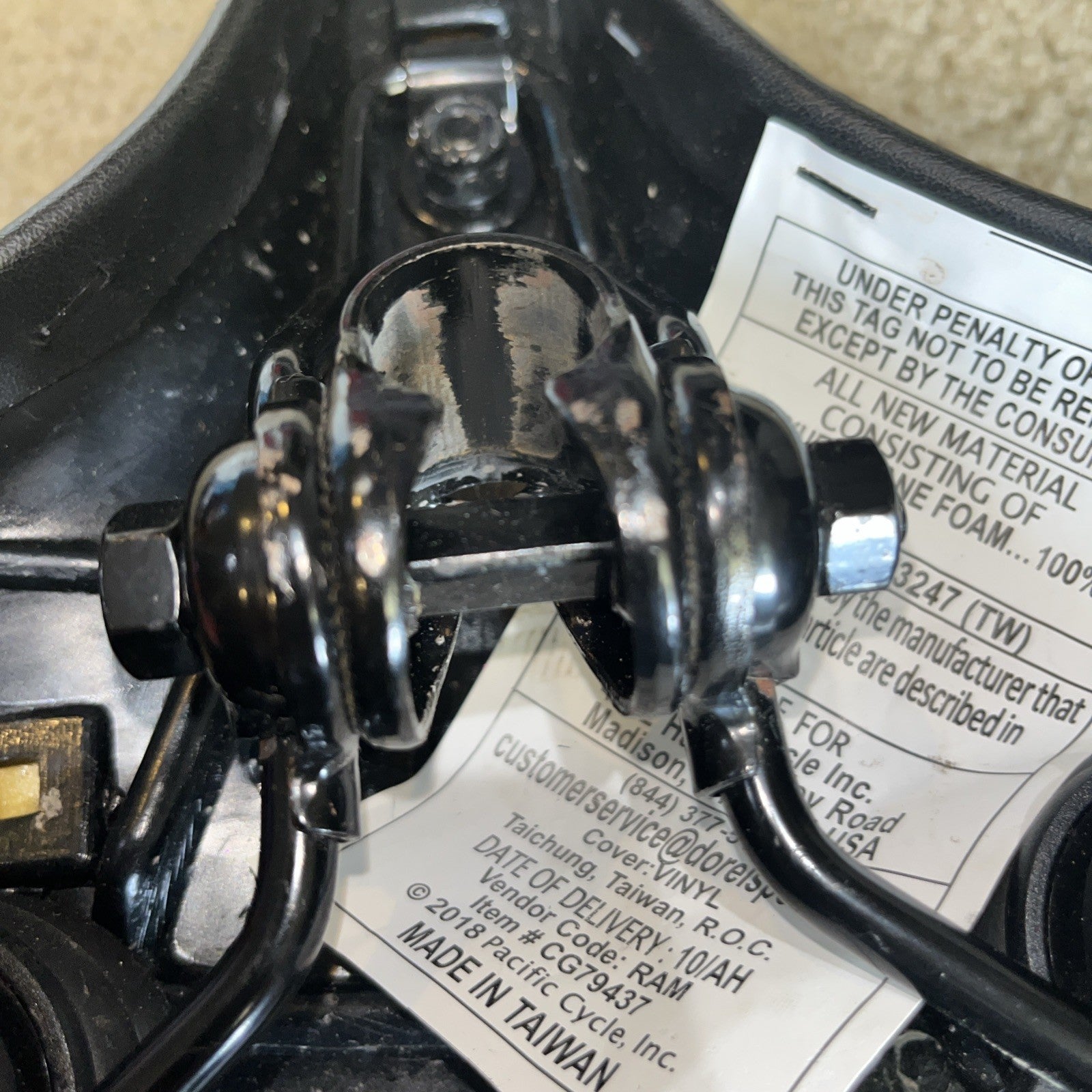 Cruiser Saddle Bike Seat Comfort Foam Black - Max Padding by Charge Spoon