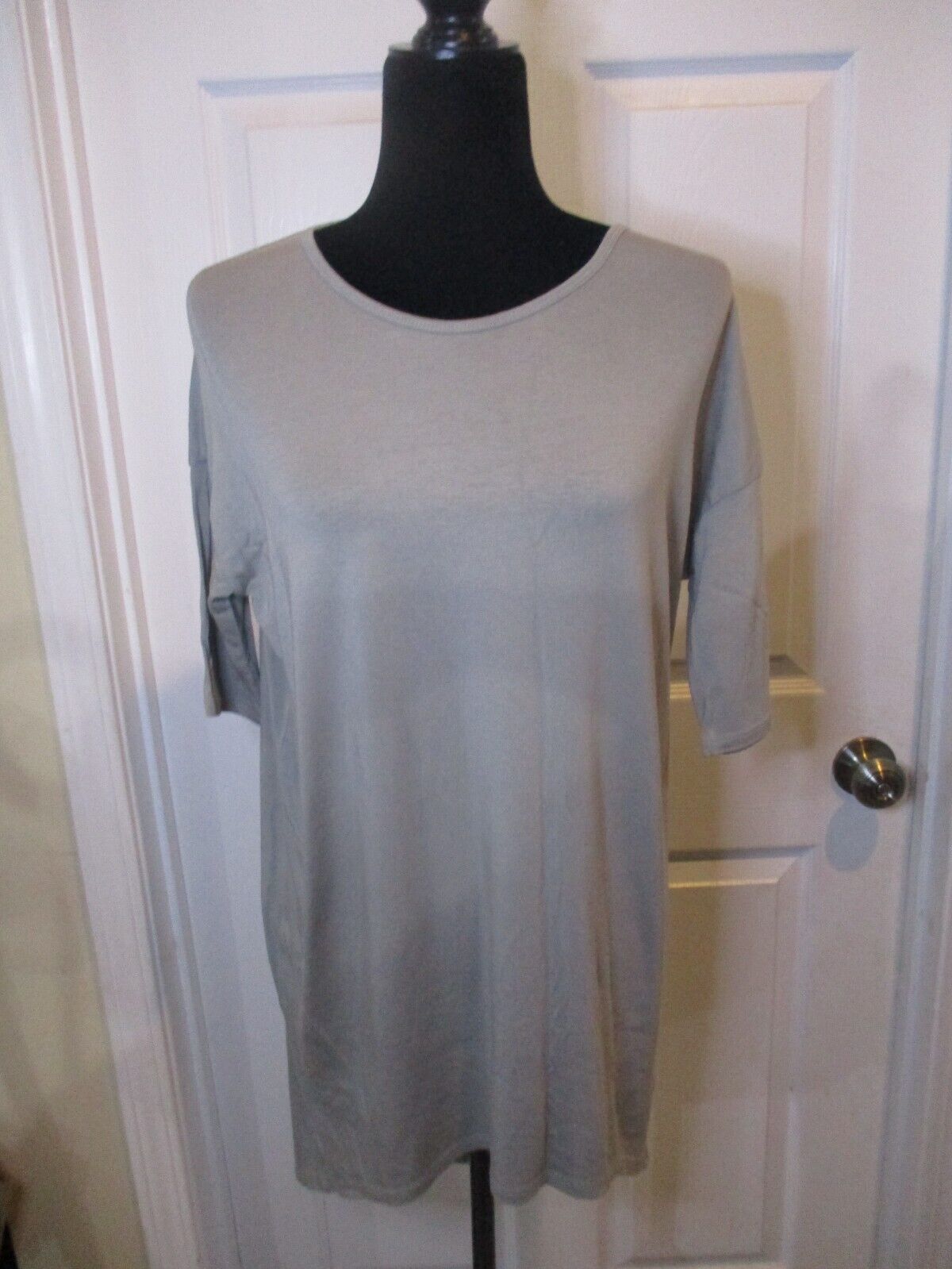 LuLaRoe Irma Solid Gray Tunic XXS NWOT