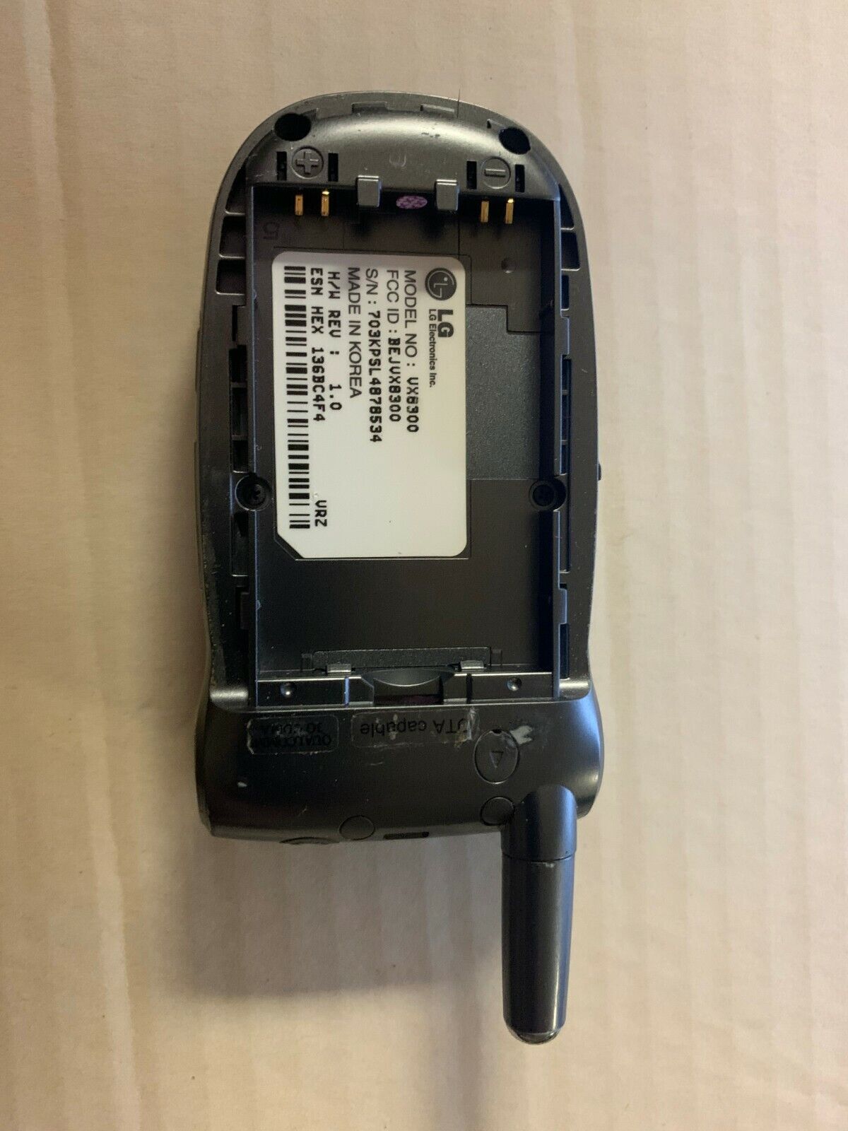  LG VX 8300 (Verizon) Cellular Phone !! For Parts Only !! 