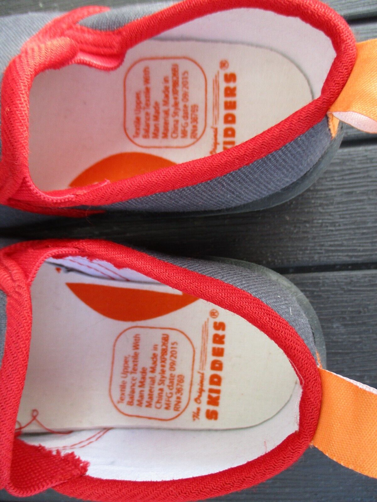 Skidders Toddler Kids Slip on Shoes Size 10 Grey 3T