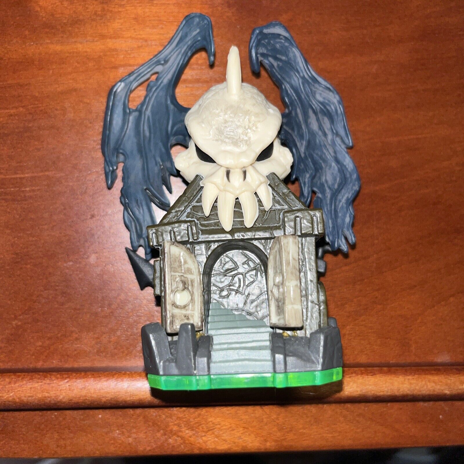 Dark light Crypt With Cards ￼