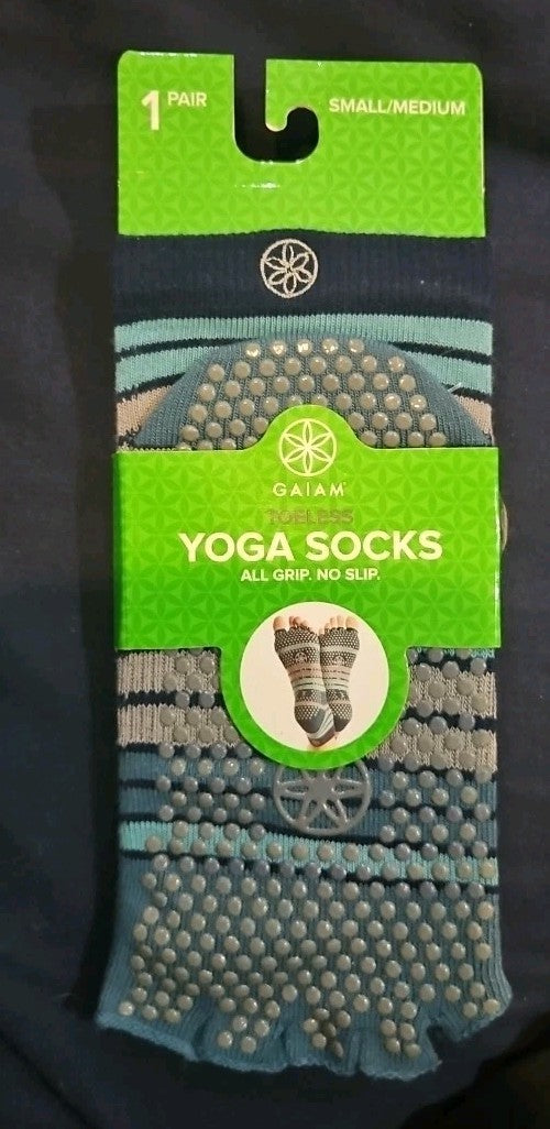 Gaiam One Pair Gray/Blue Grips Toeless Yoga Socks Size Small/Medium No Slip NEW