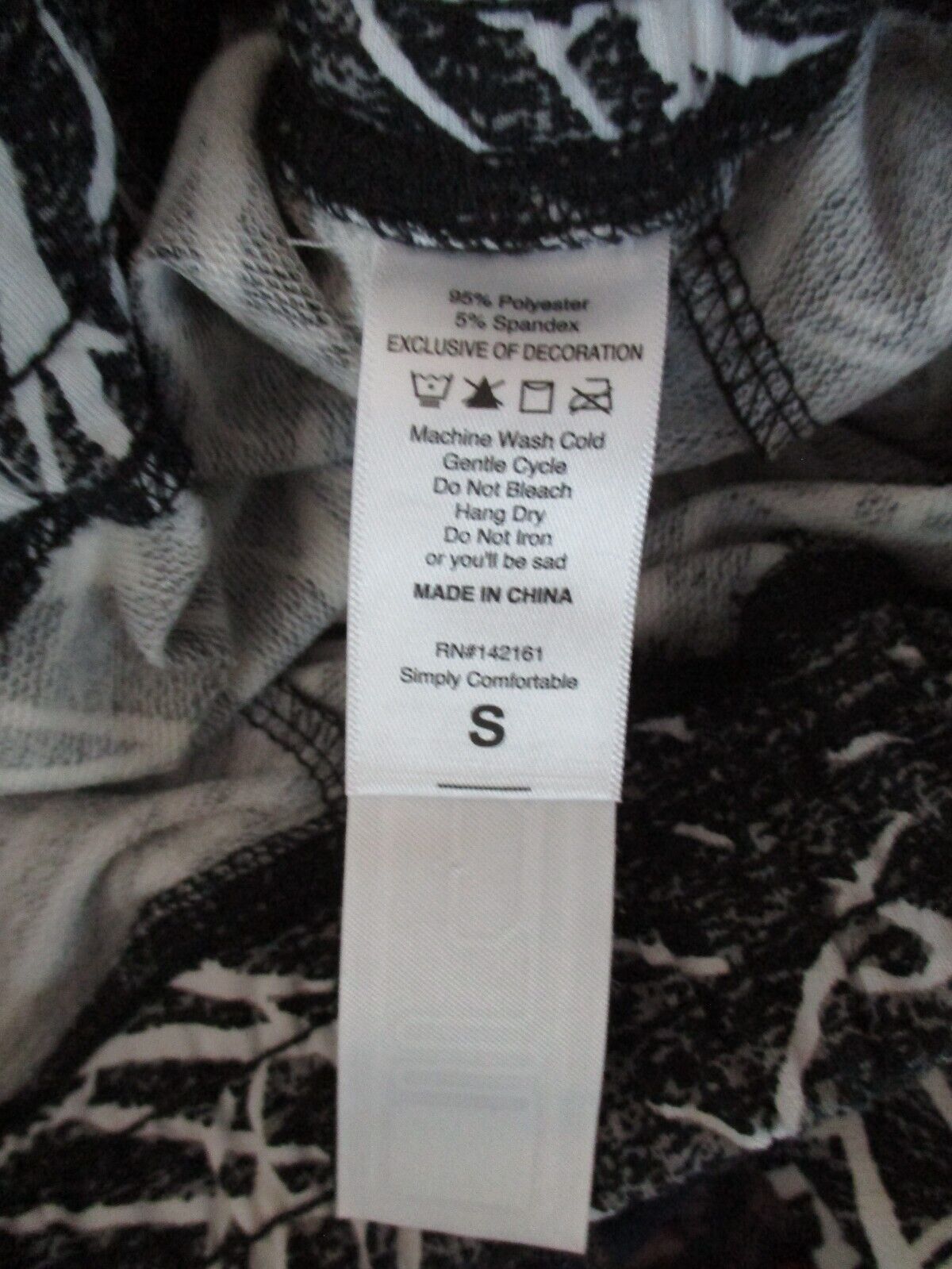 LuLaRoe Jax Small NWOT Black Gray White Joggers Sweatpants