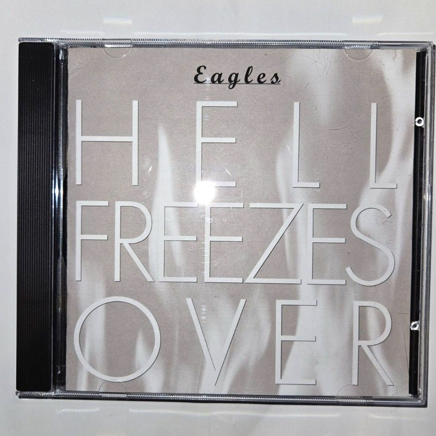Eagles - Hell Freezes Over (CD) Tested. No scratches. Minor shelf wear.