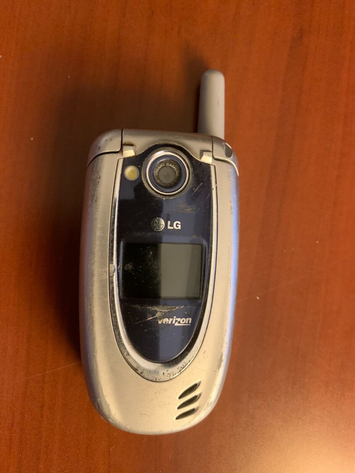  LG VX5200 - Silver (Verizon) Cellular Phone !! For Parts Only !! 