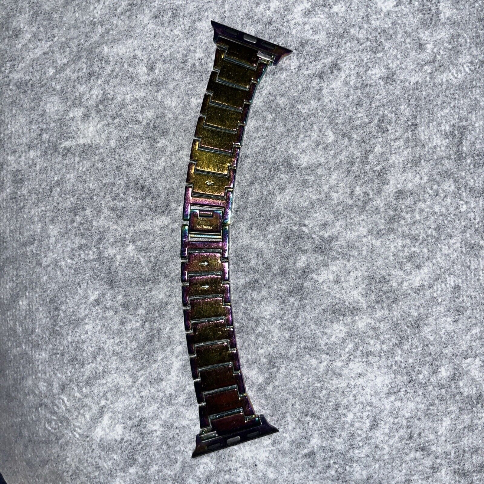 Iridescent Stainless Steel Apple Watch Band 38/40/41 Series 4,5,6,7,8,9 & SE