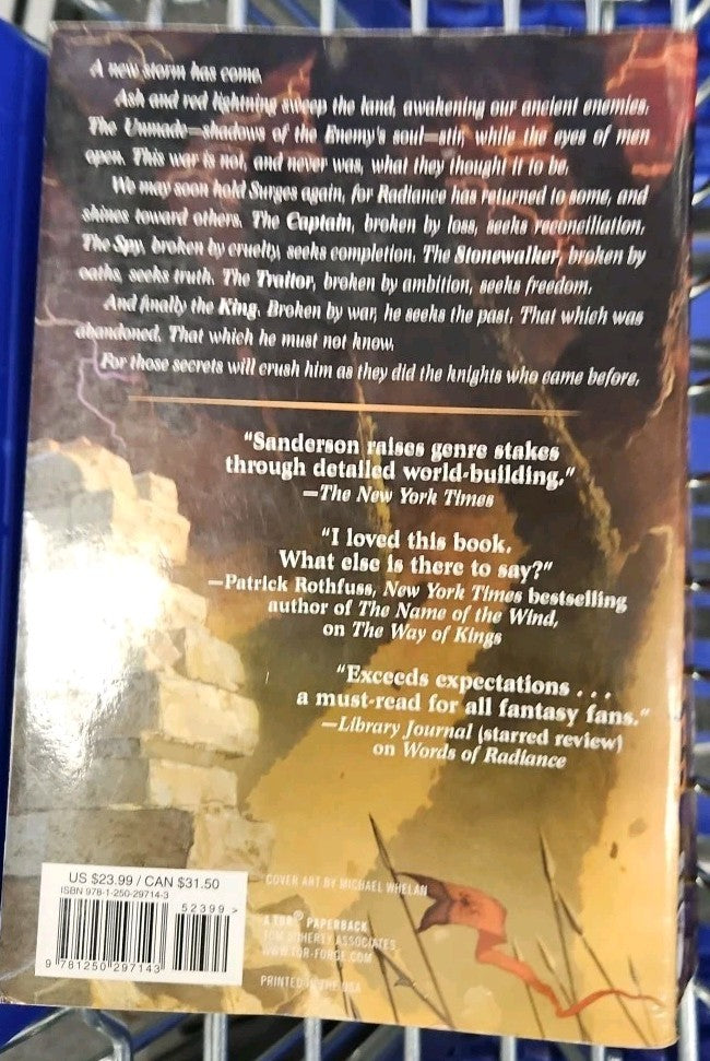 Oathbringer : Book Three of the Stormlight Archive by Brandon Sanderson...