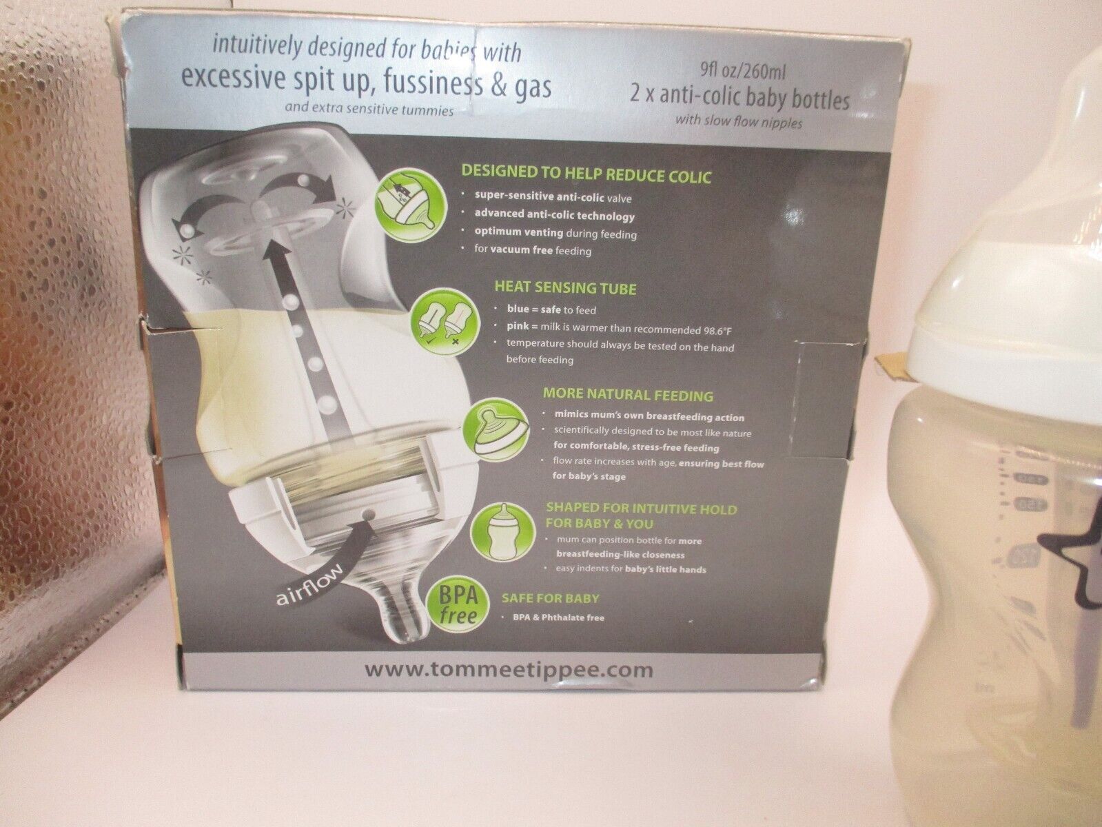 Tommee Tippee Closer to Nature Baby Bottles 2x 9fl oz for Sensitive Tummies