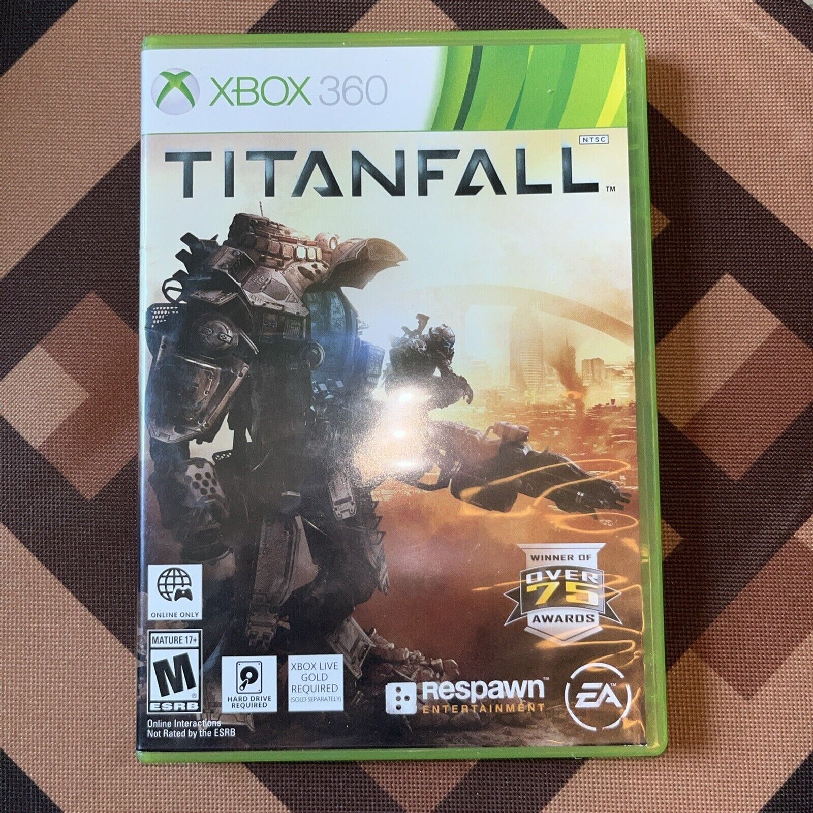 Titanfall (Microsoft Xbox 360, 2014) NEW CASE.TESTED. NO SCRATCHES. RESEALED.