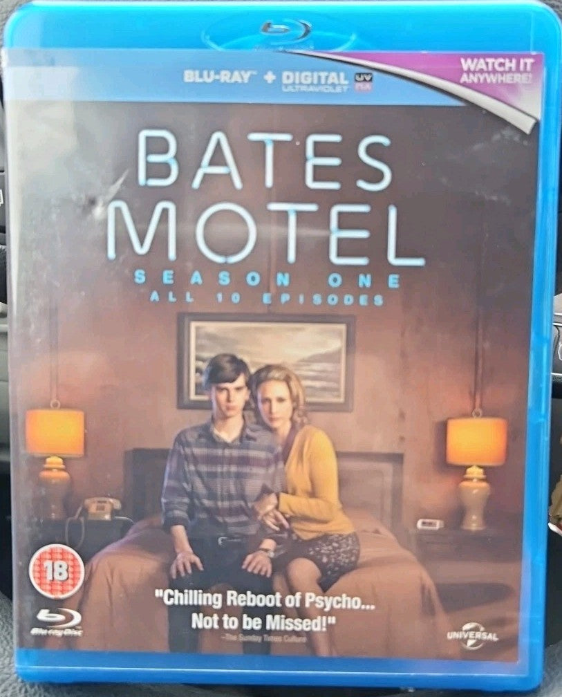 Bates Motel: Seasons One & Two (4-DISC BOX SET) [Blu-Ray] [Region Free] Tested