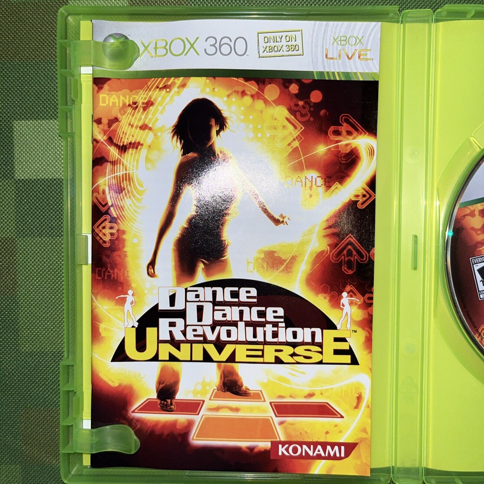 Dance Dance Revolution: Universe (Microsoft Xbox 360, 2007) With manua