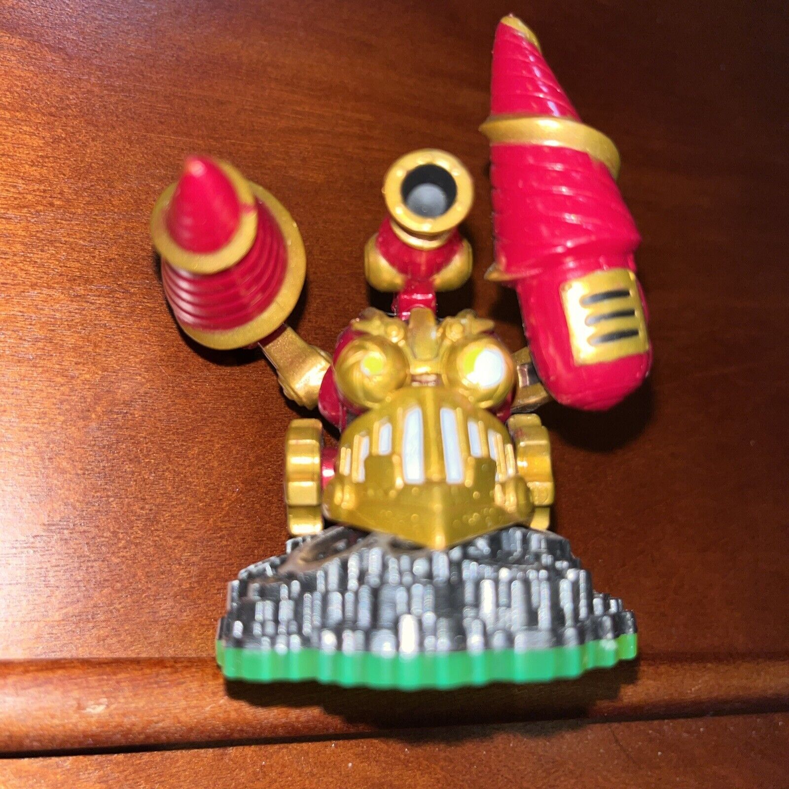 Skylanders Drill Sergeant With Stickers And Cards ￼