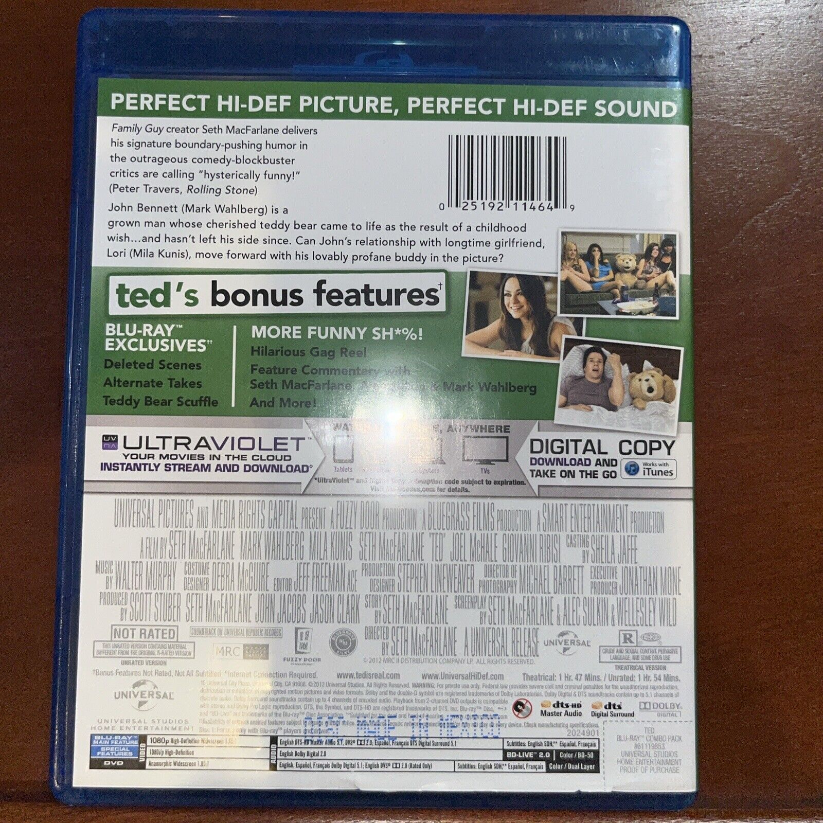 Ted (Two-Disc Combo Pack: Blu-ray + DVD) Unrated Comedy Mark Wahlberg