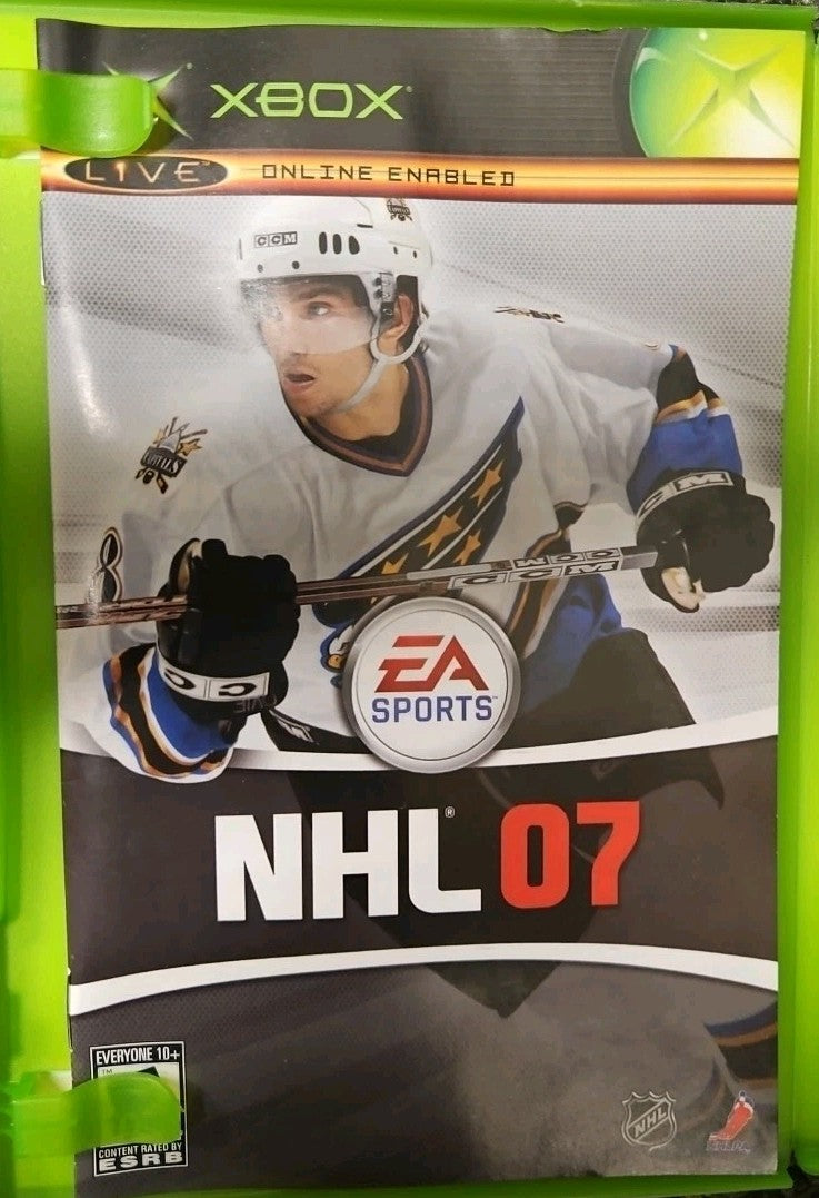 NHL 07 (Xbox) Tested. No Scratches. New Case