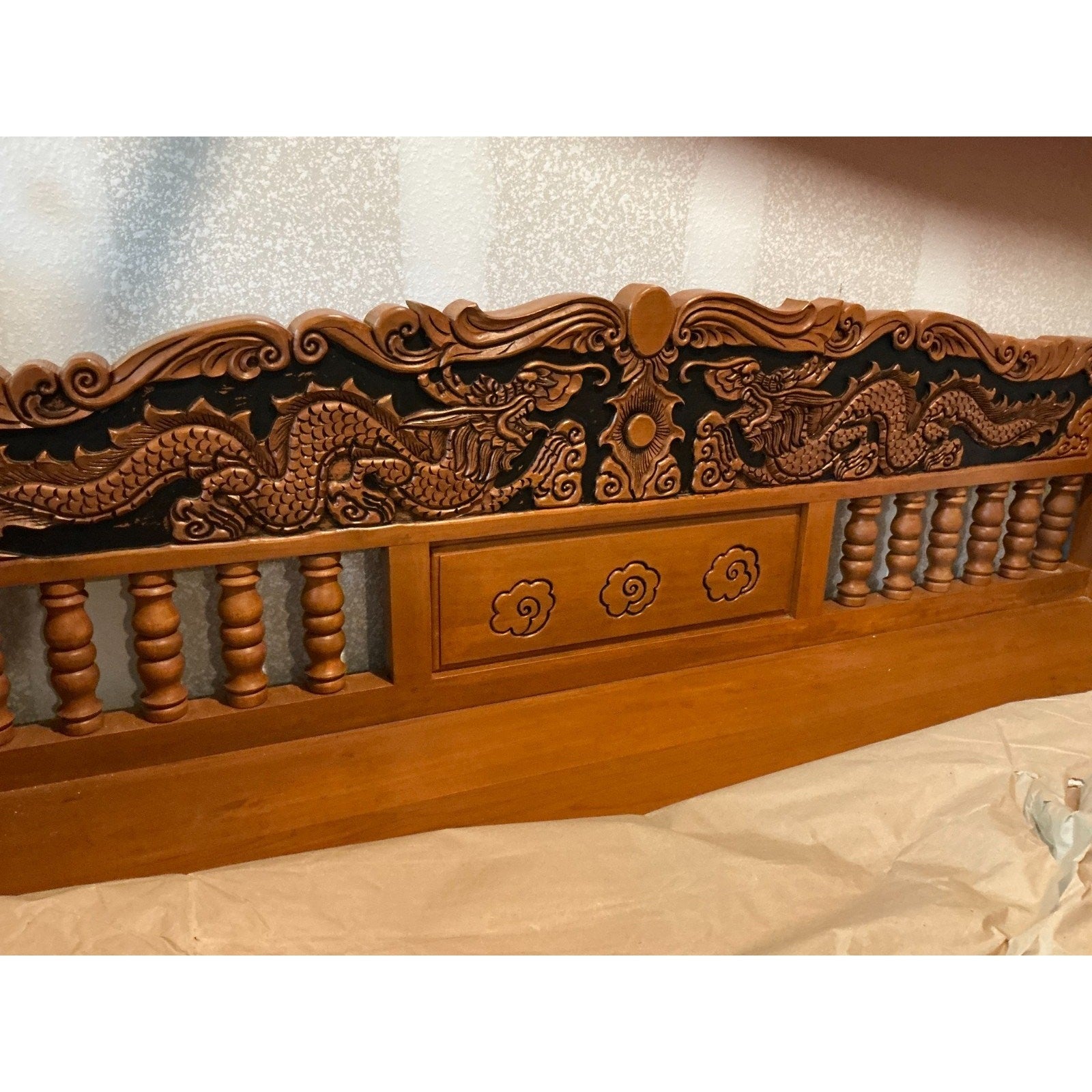 Teak Twin Daybed from Thailand Hand Carved **PICK UP ONLY**