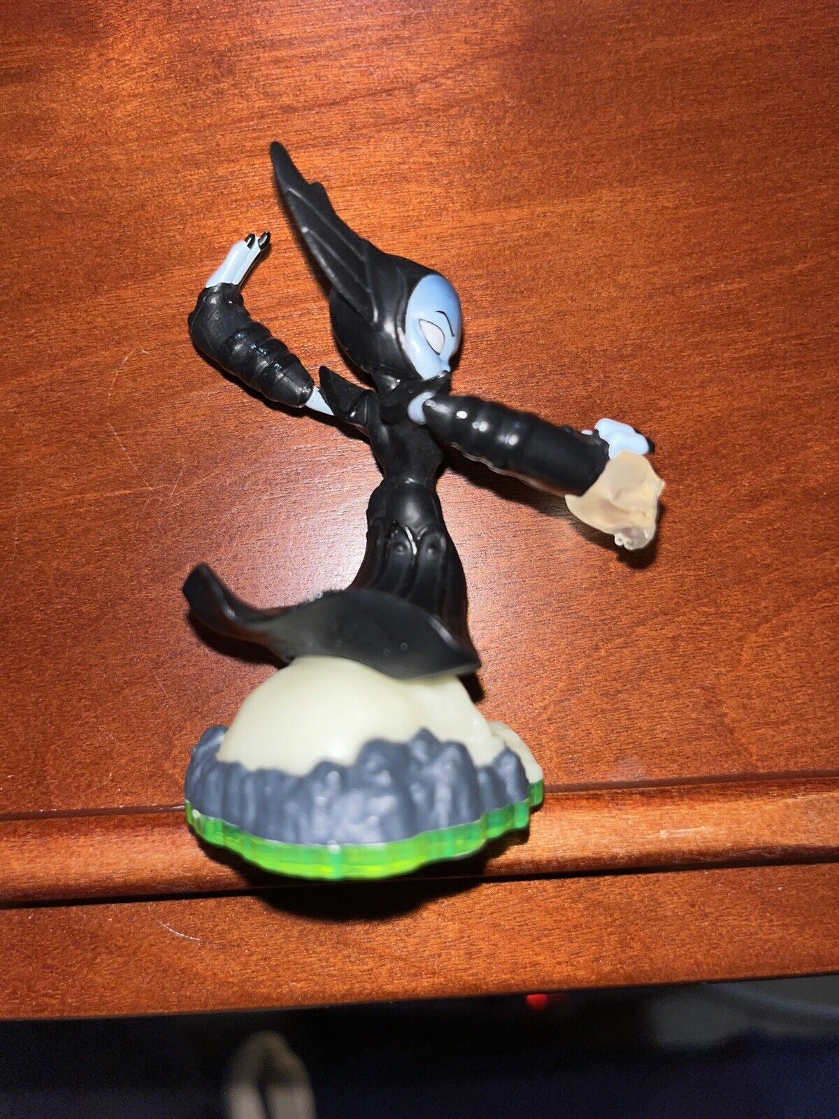 Skylanders Hex With Stickers And Cards ￼