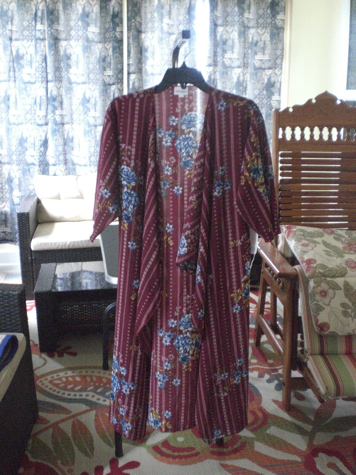 NWT Lularoe Shirley Kimono Cover Up Maroon with Blue White Floral SMALL