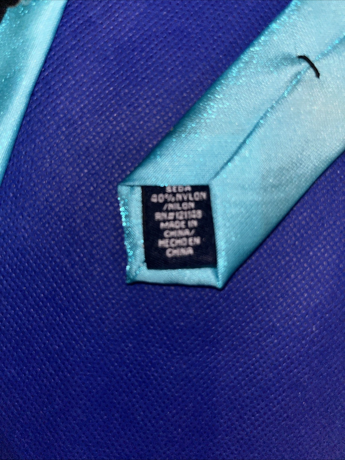 JC Penney J Ferrar “Narrow” 69 Inch Solid Aqua Men’s Tie With Tie Clasp