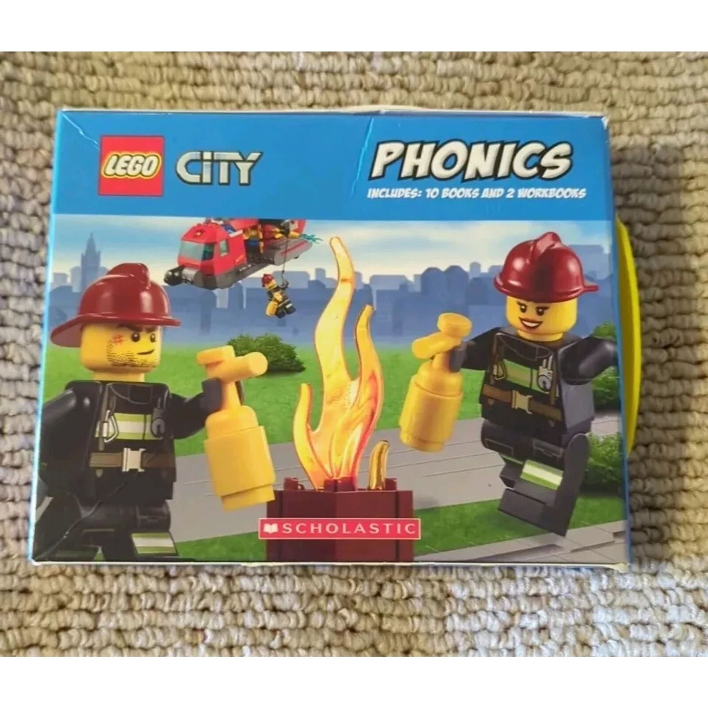 Phonics Boxed Set (LEGO City) Paperbacks – by Quinlan B. Lee - 12 Book Set