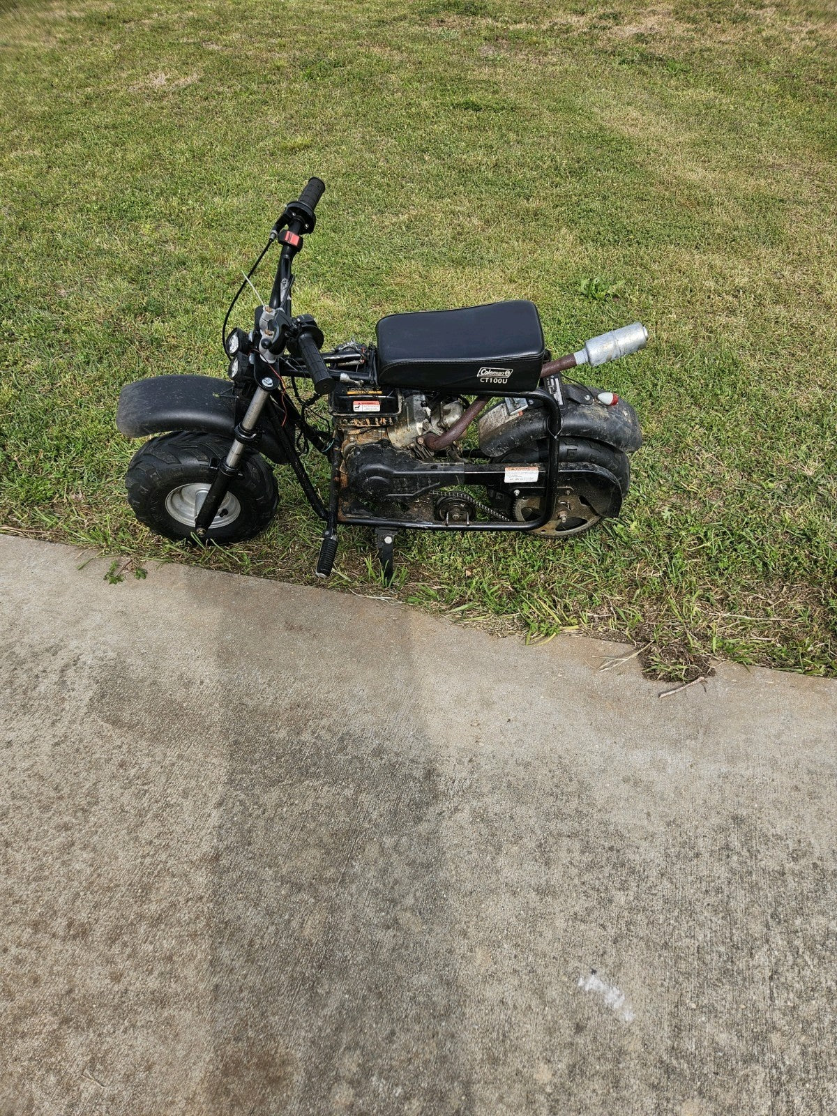 Coleman CT100U Minibike with 98CC Motor, Front Shocks,  Runs Fast, Rear Exhaust