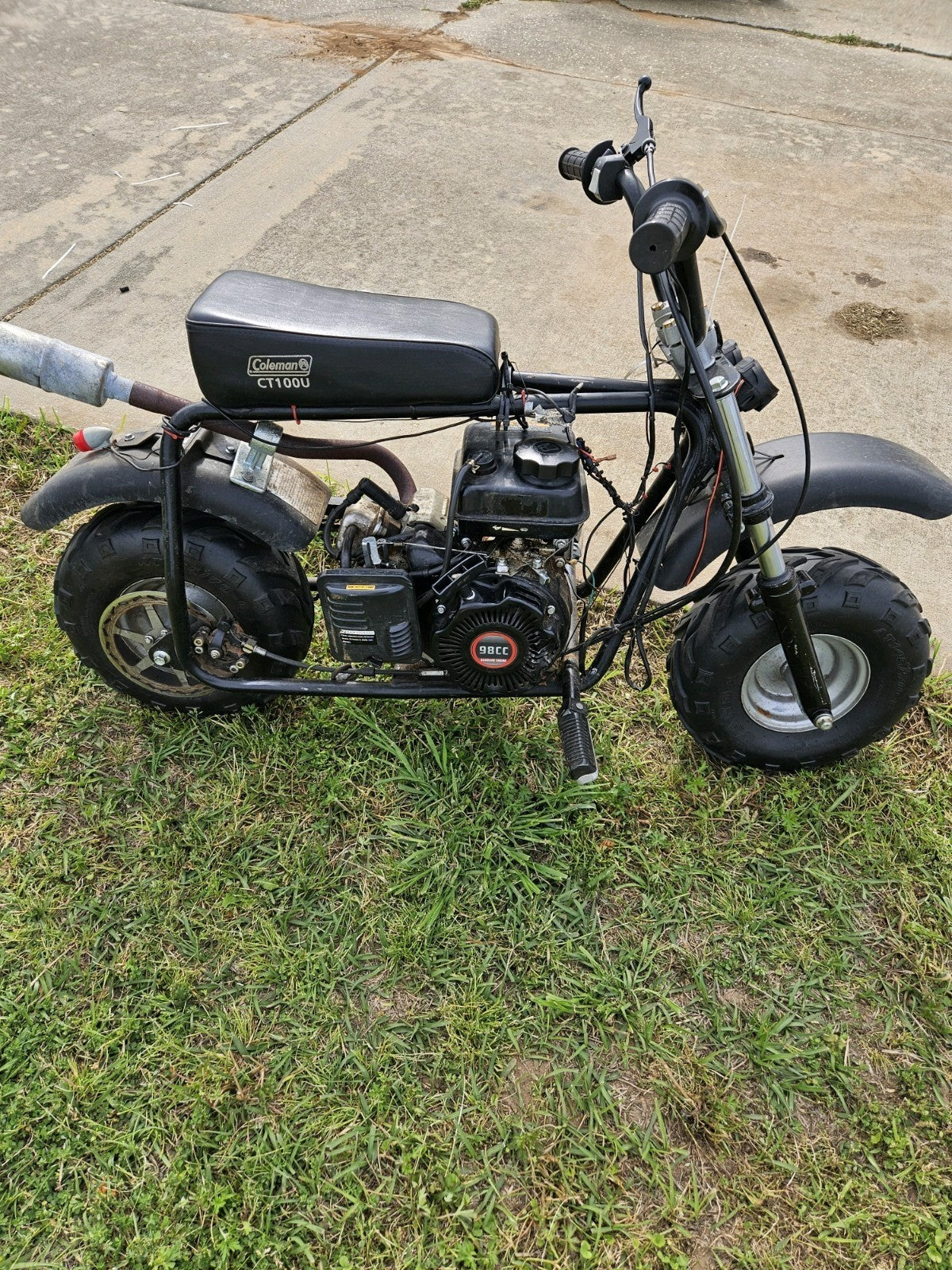 Coleman CT100U Minibike with 98CC Motor, Front Shocks,  Runs Fast, Rear Exhaust